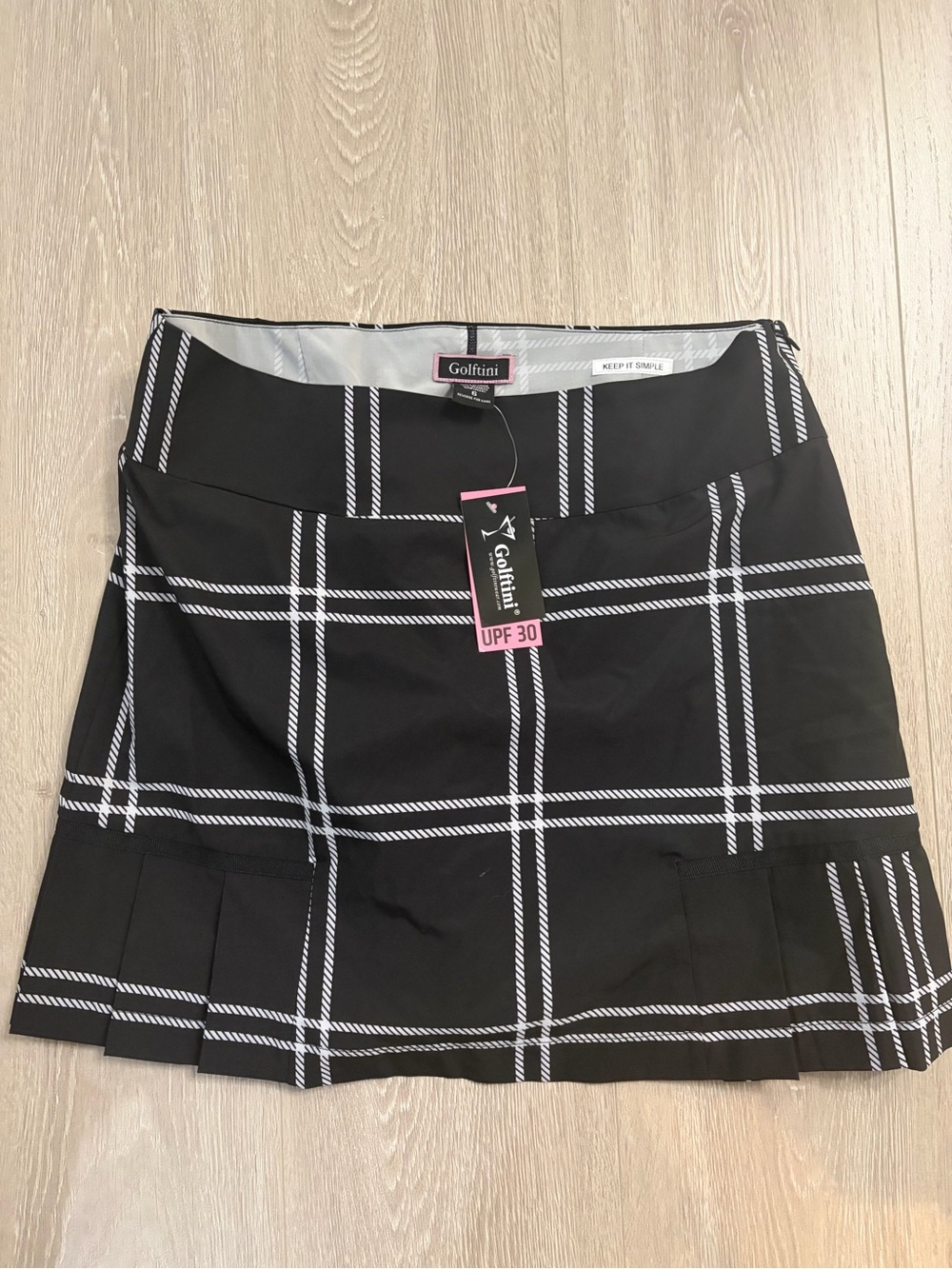 GOLFTINI Black Plaid Mini Skirt with UPF 30